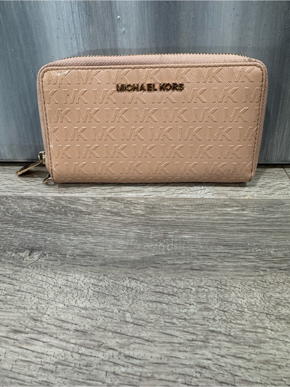Michael Kors Tan Signature Zip Wallet